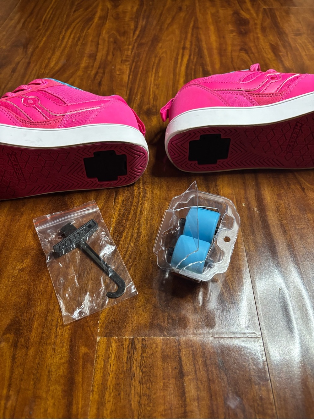 HEELYS Racer Wheeled Shoes - RARE - Picture 8 of 11